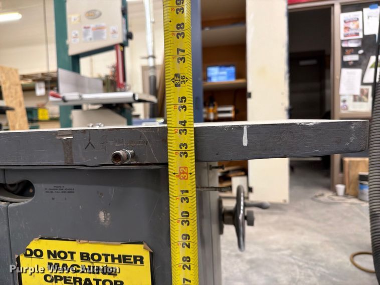 image for item FU0541 Rockwell 34-450 table saw