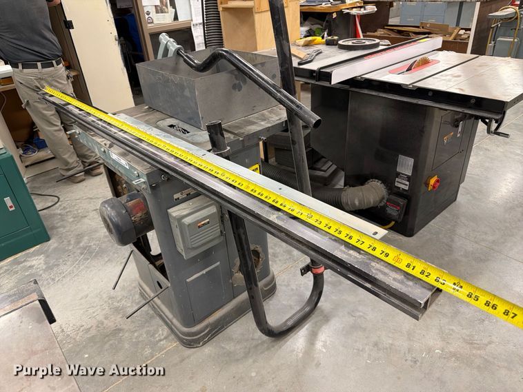 image for item FU0541 Rockwell 34-450 table saw
