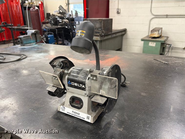 image for item FU0542 Delta 23-645 bench grinder