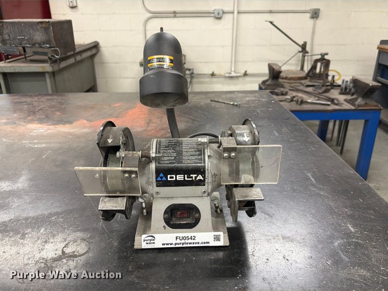 image for item FU0542 Delta 23-645 bench grinder