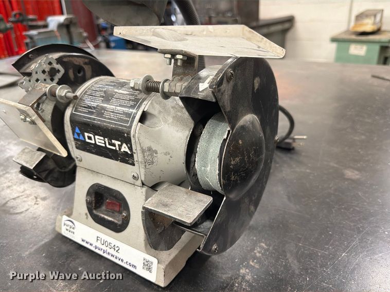 image for item FU0542 Delta 23-645 bench grinder