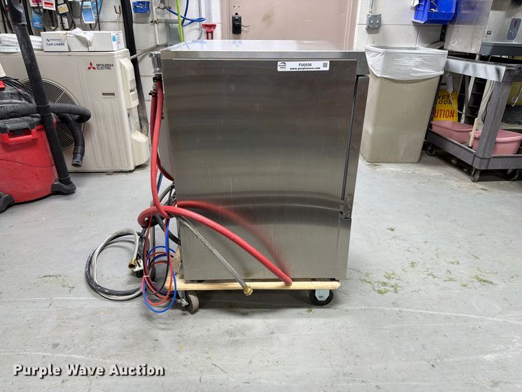image for item FU0556 Hobart LXER dishwasher