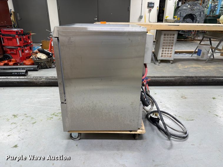image for item FU0556 Hobart LXER dishwasher