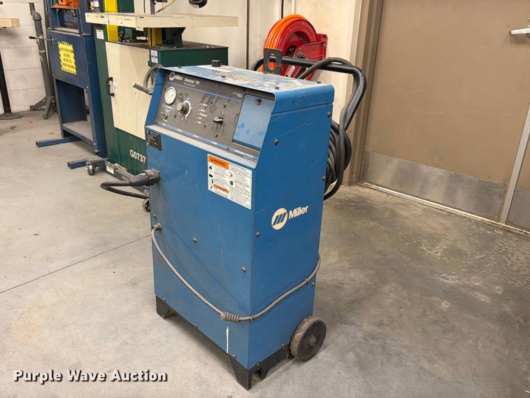 image for item FU0561 Miller Spectrum 701 plasma cutter