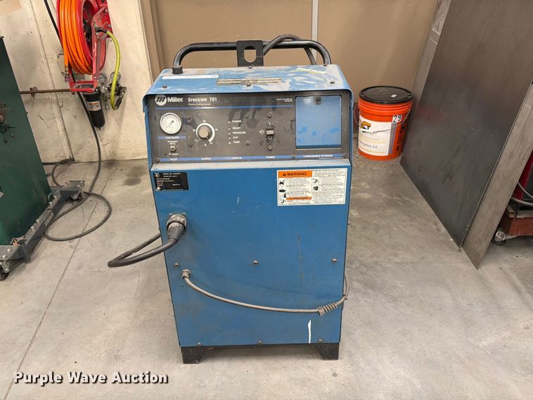 image for item FU0561 Miller Spectrum 701 plasma cutter