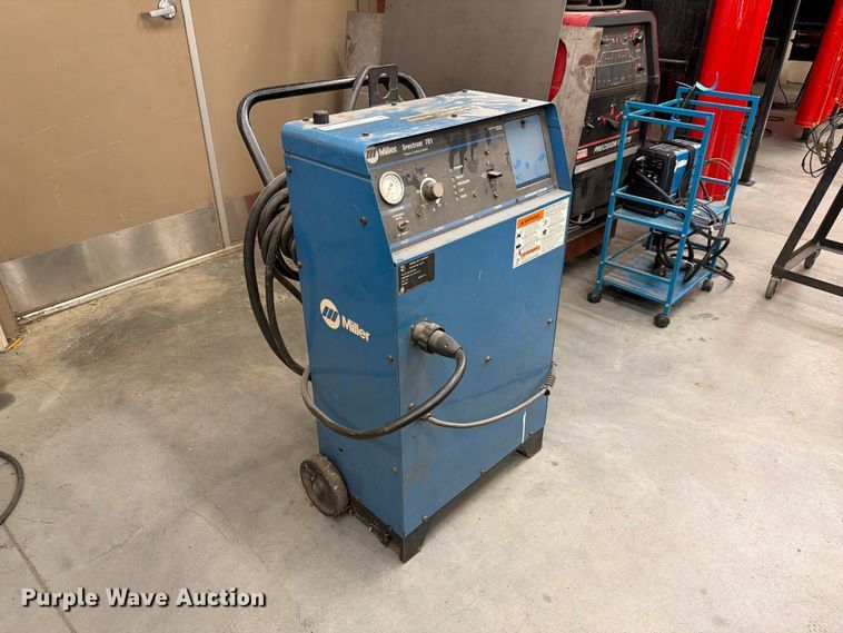 image for item FU0561 Miller Spectrum 701 plasma cutter