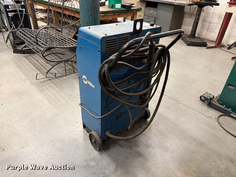 image for item FU0561 Miller Spectrum 701 plasma cutter