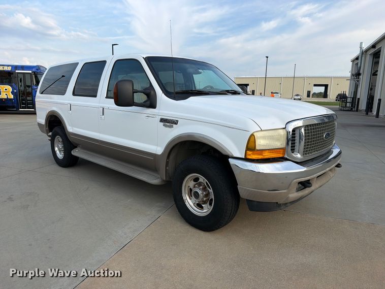 image for item FU1045 2000 Ford Excursion Limited SUV