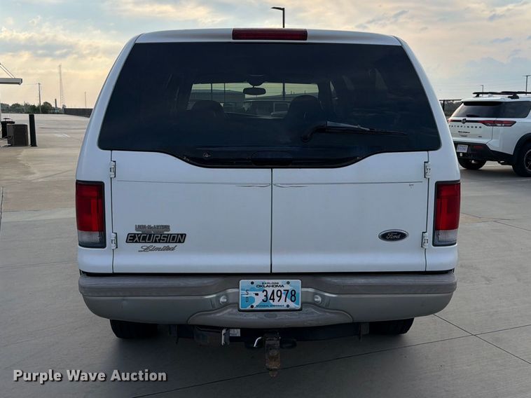 image for item FU1045 2000 Ford Excursion Limited SUV
