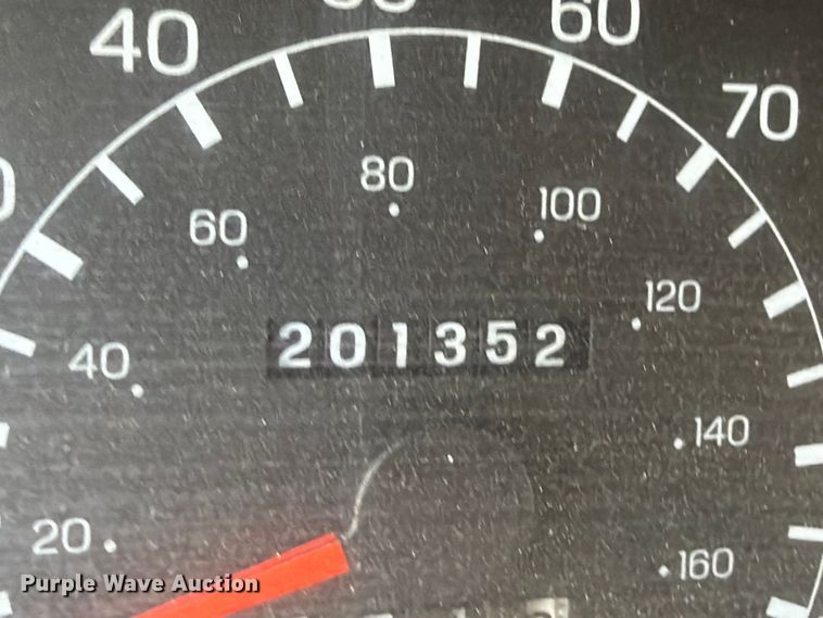 image for item FU1045 2000 Ford Excursion Limited SUV