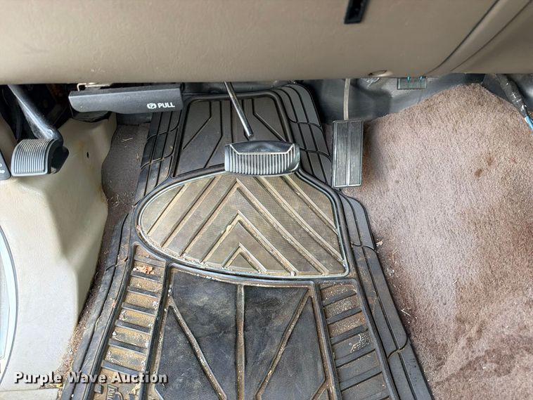 image for item FU1045 2000 Ford Excursion Limited SUV