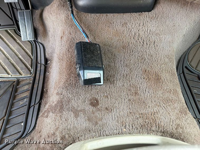image for item FU1045 2000 Ford Excursion Limited SUV