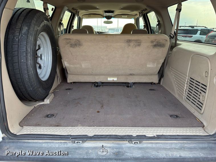 image for item FU1045 2000 Ford Excursion Limited SUV