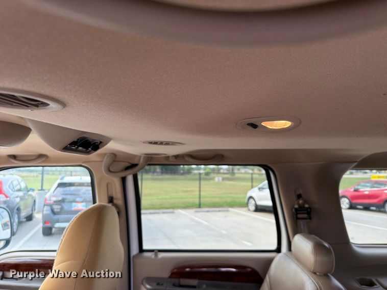 image for item FU1045 2000 Ford Excursion Limited SUV