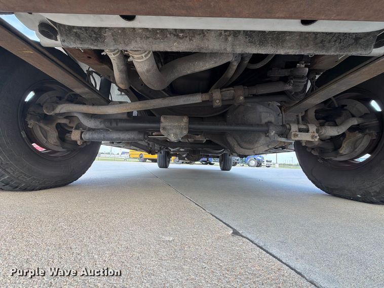 image for item FU1045 2000 Ford Excursion Limited SUV