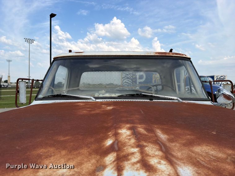 image for item FU1046 1970 Ford F100 pickup truck