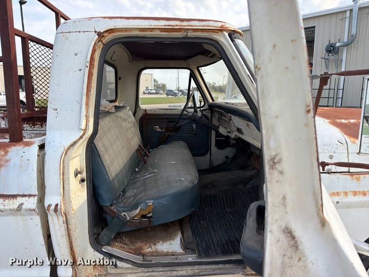 image for item FU1046 1970 Ford F100 pickup truck
