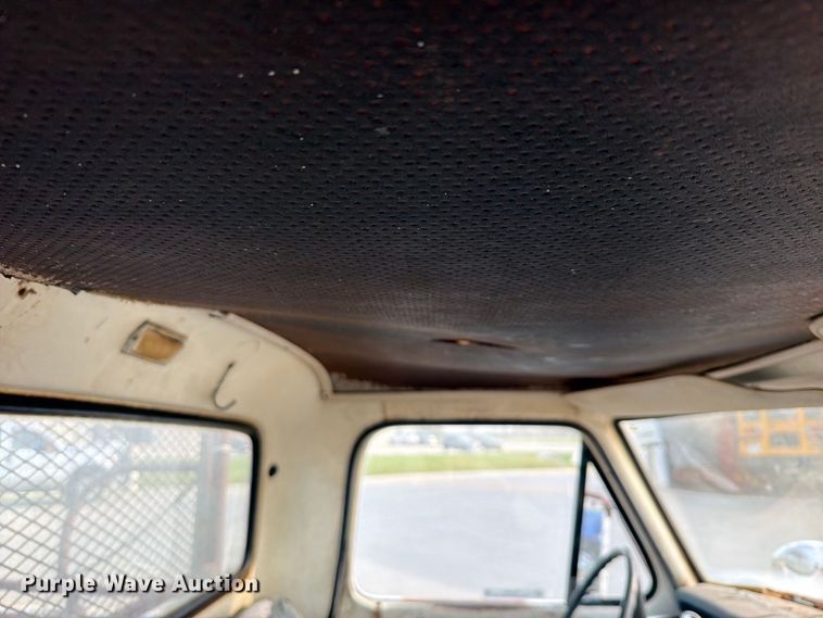image for item FU1046 1970 Ford F100 pickup truck
