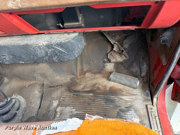 image for item FU4705 1974 Chevrolet C60 flatbed truck