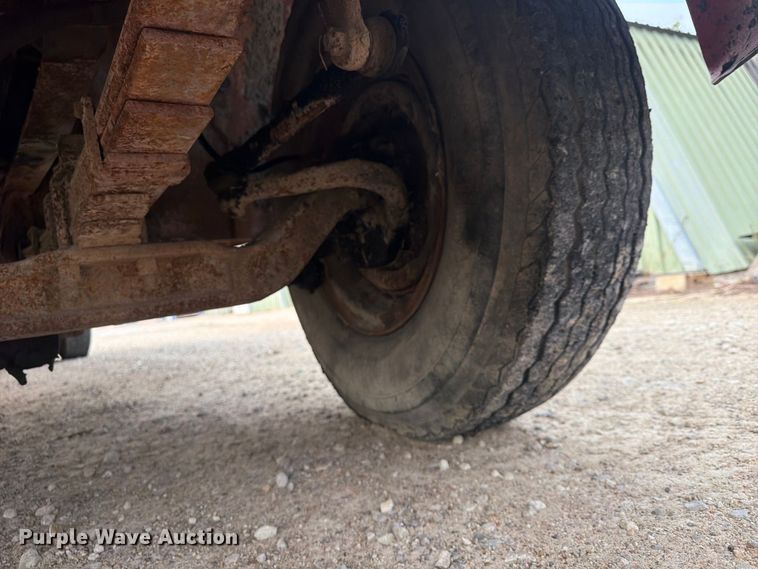 image for item FU4705 1974 Chevrolet C60 flatbed truck