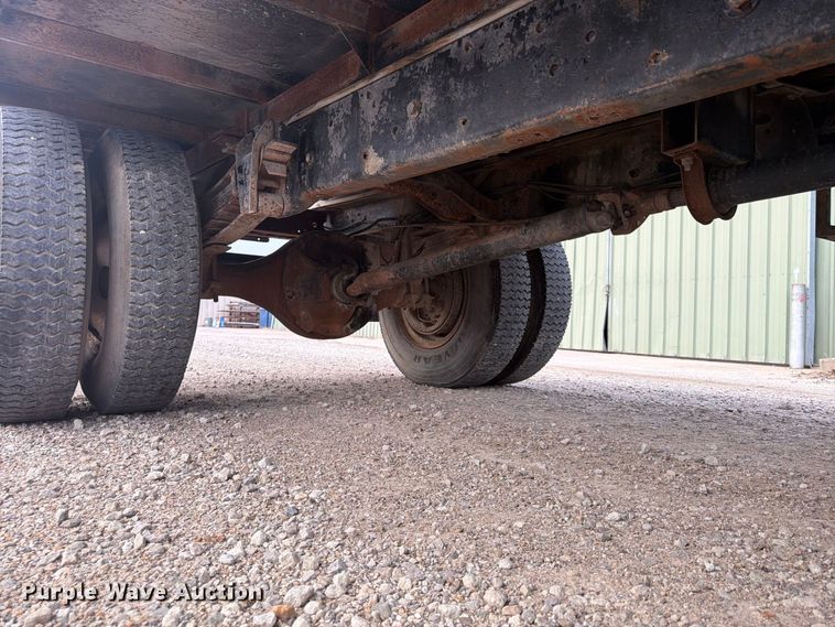 image for item FU4705 1974 Chevrolet C60 flatbed truck