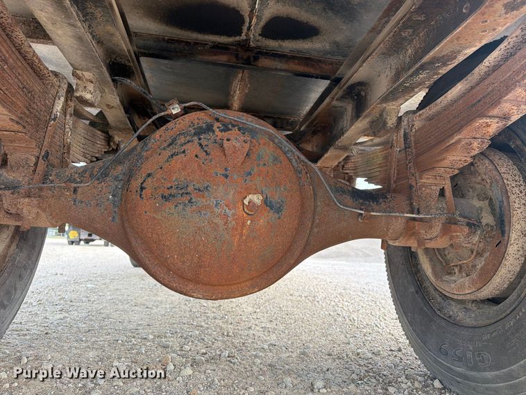 image for item FU4705 1974 Chevrolet C60 flatbed truck