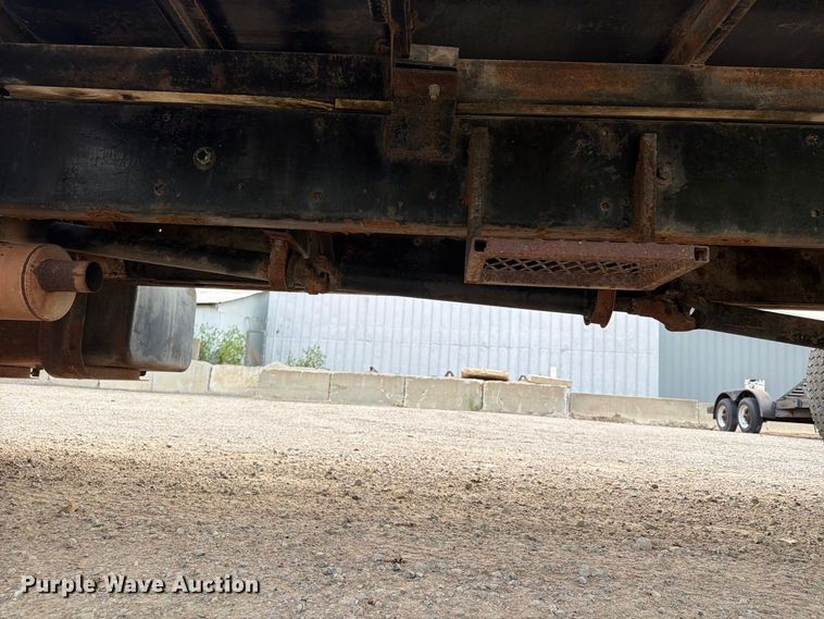 image for item FU4705 1974 Chevrolet C60 flatbed truck