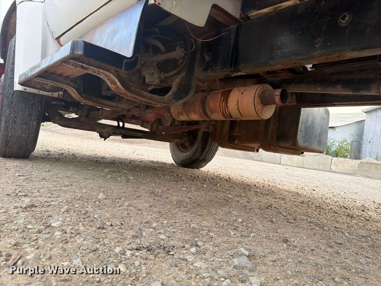 image for item FU4705 1974 Chevrolet C60 flatbed truck