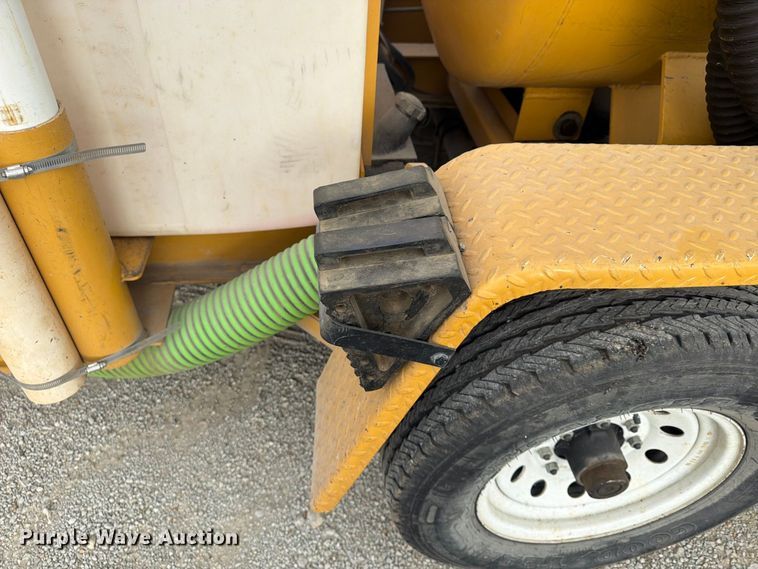 image for item FU4707 2008 Vermeer PMD 350 DT vacuum excavator