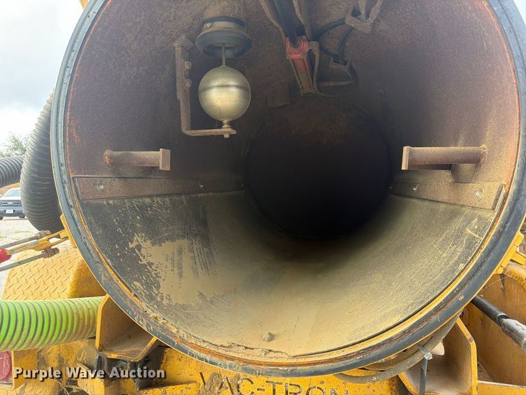 image for item FU4707 2008 Vermeer PMD 350 DT vacuum excavator