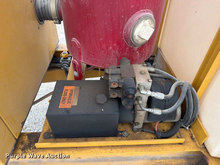 image for item FU4707 2008 Vermeer PMD 350 DT vacuum excavator