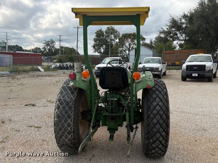 image for item FU4708 1978 John Deere 950 tractor