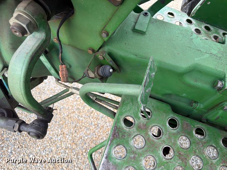 image for item FU4708 1978 John Deere 950 tractor
