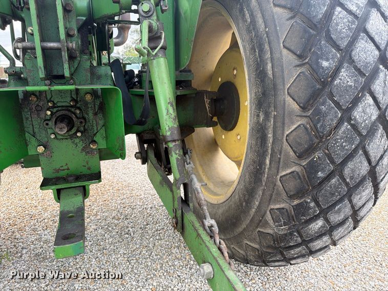 image for item FU4708 1978 John Deere 950 tractor
