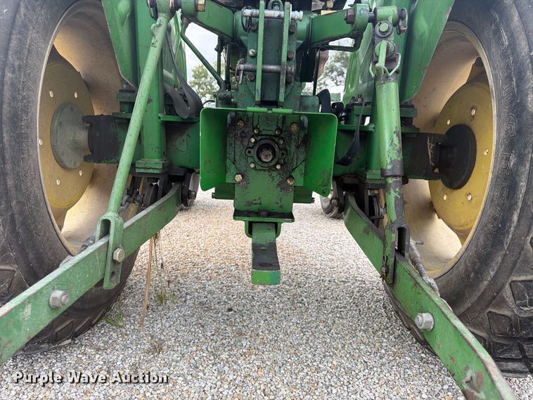 image for item FU4708 1978 John Deere 950 tractor