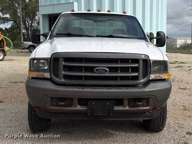 image for item FU4709 2002 Ford F350 Ext. Cab utility bed pickup truck