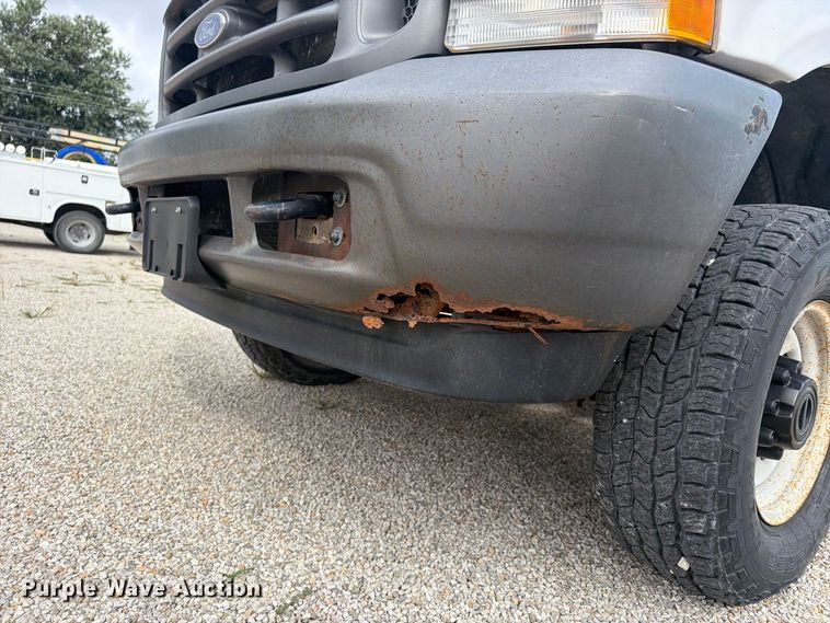 image for item FU4709 2002 Ford F350 Ext. Cab utility bed pickup truck