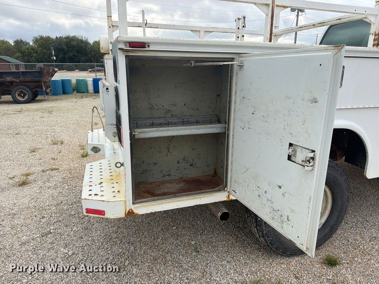 image for item FU4709 2002 Ford F350 Ext. Cab utility bed pickup truck