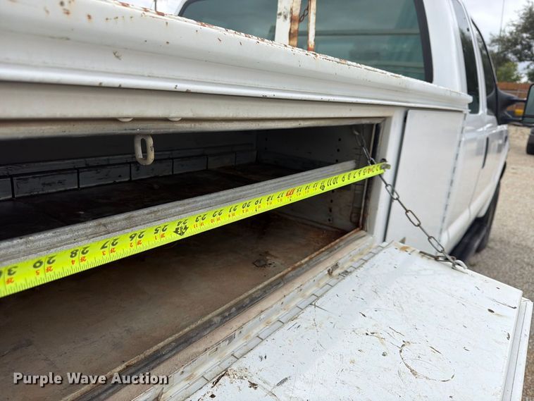 image for item FU4709 2002 Ford F350 Ext. Cab utility bed pickup truck