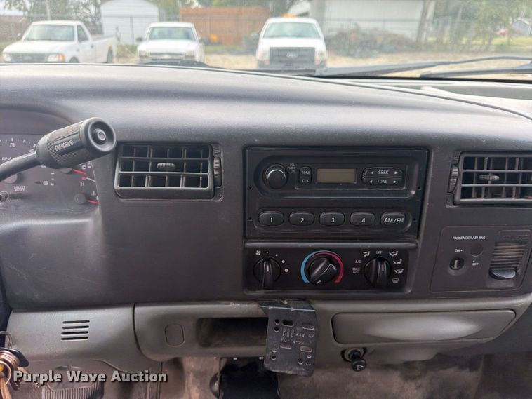 image for item FU4709 2002 Ford F350 Ext. Cab utility bed pickup truck