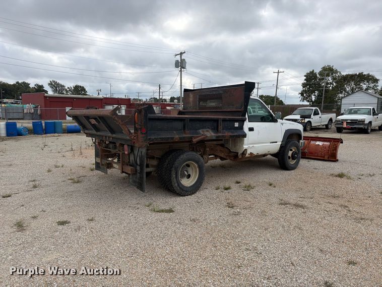 image for item FU4710 1998 Chevrolet K3500 dump bed pickup truck