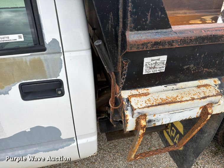 image for item FU4710 1998 Chevrolet K3500 dump bed pickup truck