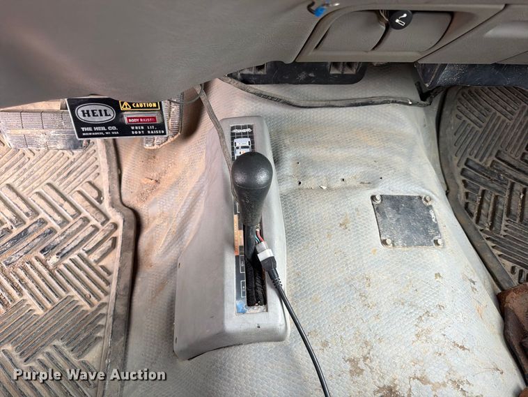 image for item FU4710 1998 Chevrolet K3500 dump bed pickup truck