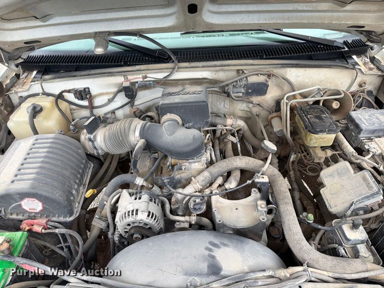 image for item FU4710 1998 Chevrolet K3500 dump bed pickup truck