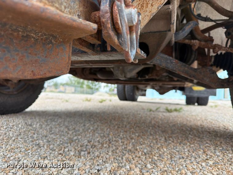 image for item FU4710 1998 Chevrolet K3500 dump bed pickup truck
