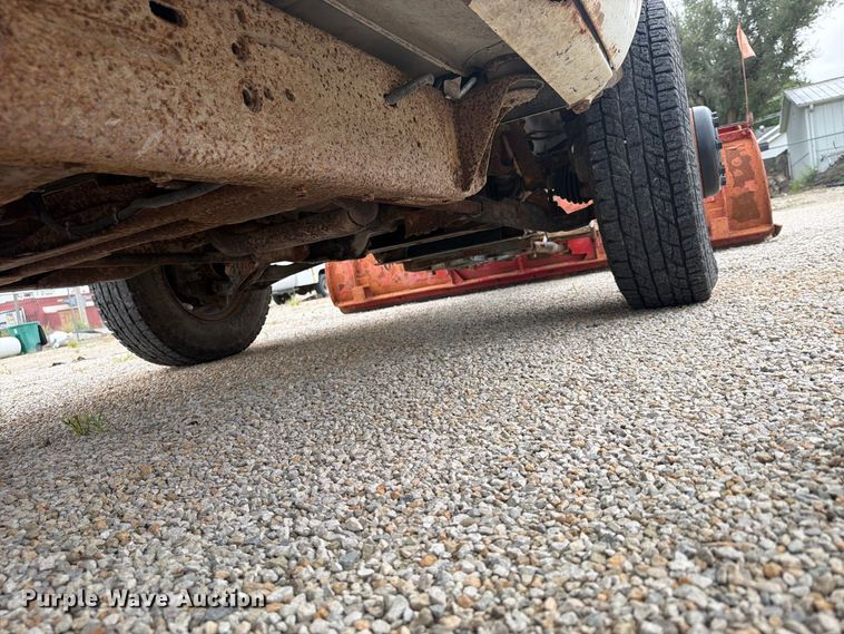 image for item FU4710 1998 Chevrolet K3500 dump bed pickup truck