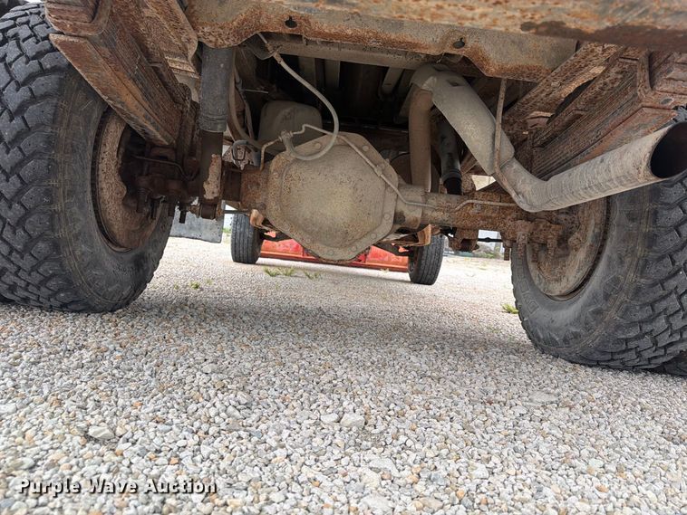 image for item FU4710 1998 Chevrolet K3500 dump bed pickup truck
