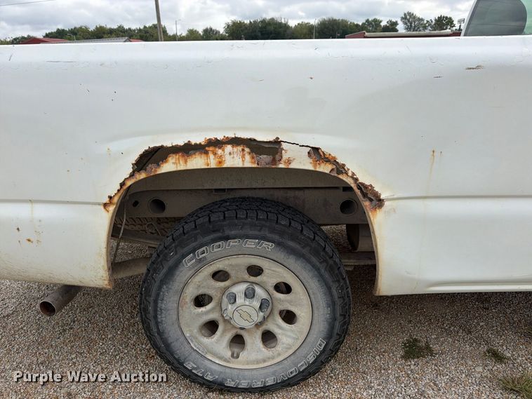 image for item FU4714 2006 Chevrolet Silverado 1500 pickup truck