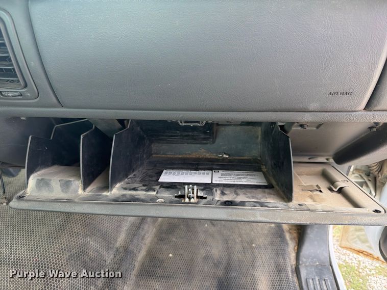 image for item FU4714 2006 Chevrolet Silverado 1500 pickup truck
