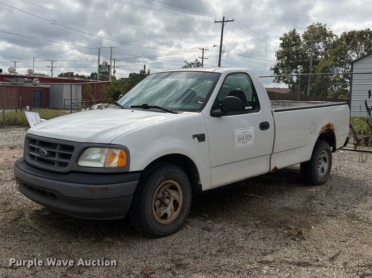 2002 Ford F150 pickup truck